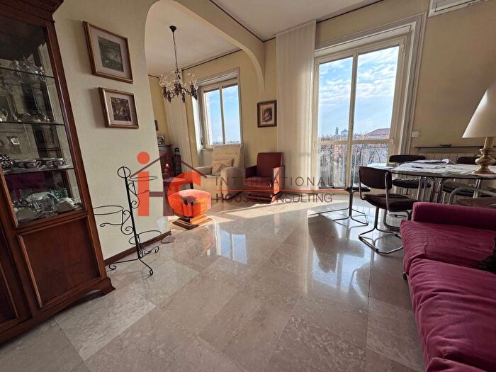 Appartamento trilocale in affitto in Via Alberto Pitentino, Corridoni, Bergamo