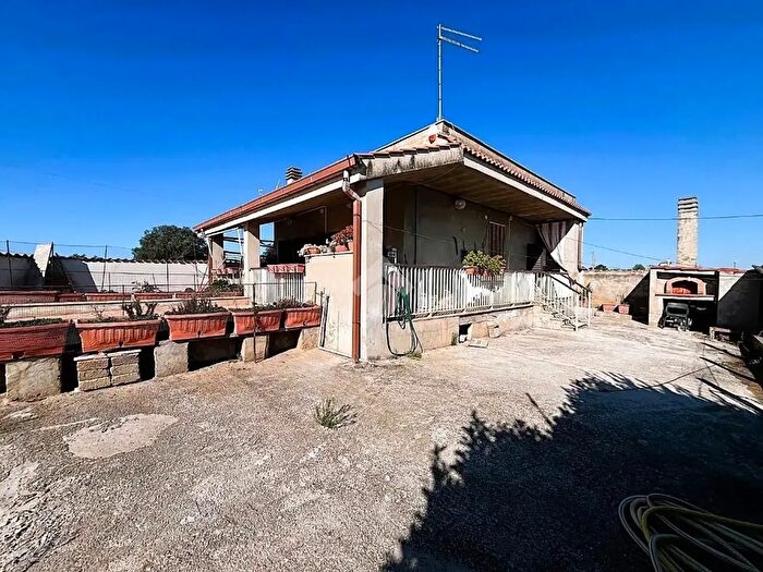 Casa bilocale in vendita in Via delle Artemisie, Ardea