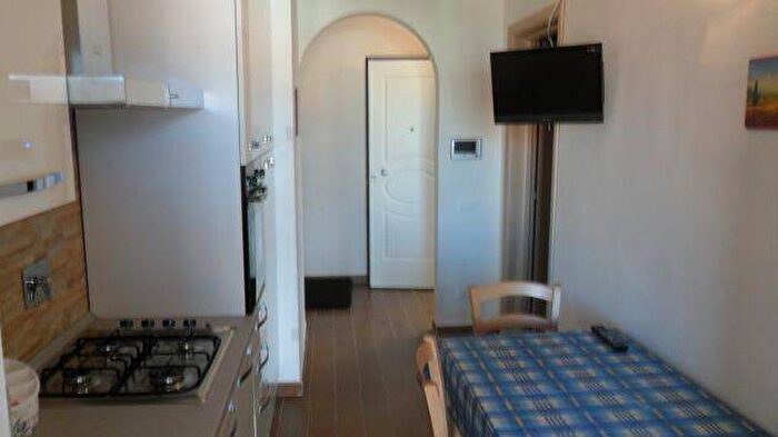 Appartamento bilocale in affitto in Via Padre Agostino da Montefeltro, Marina di Pisa, Pisa