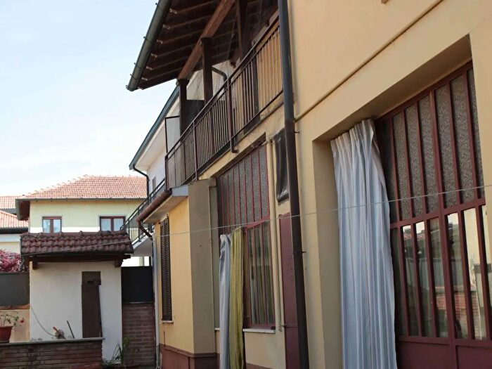 Casa quadrilocale in vendita in Bubbiano