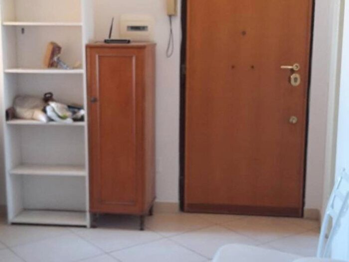 Appartamento trilocale in affitto in Via degli Apuani, San Lorenzo, Roma