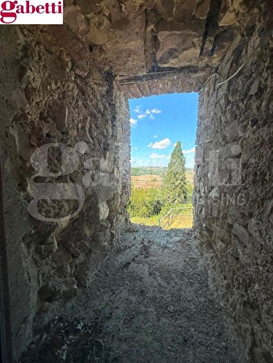 Appartamento con 5 locali in vendita in Siena