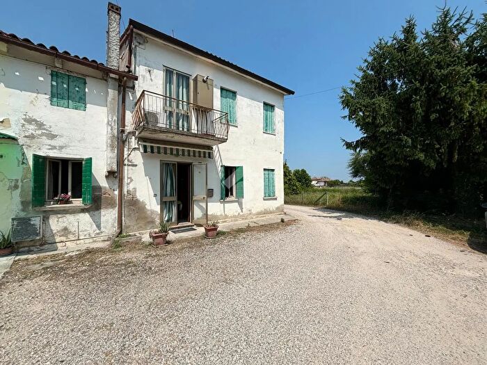 Casa trilocale in vendita in Via Anconetta, San Giorgio Delle Pertiche