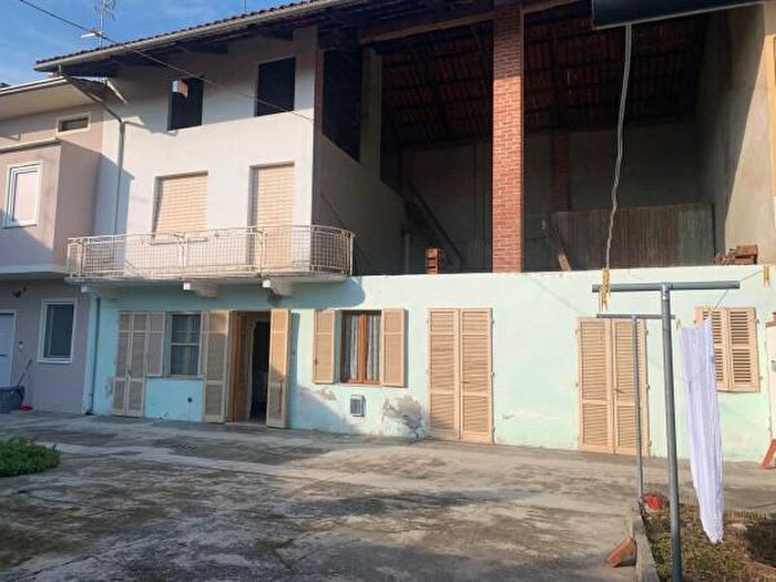 Casa trilocale in vendita in Corso Libertà, Borgo DAle