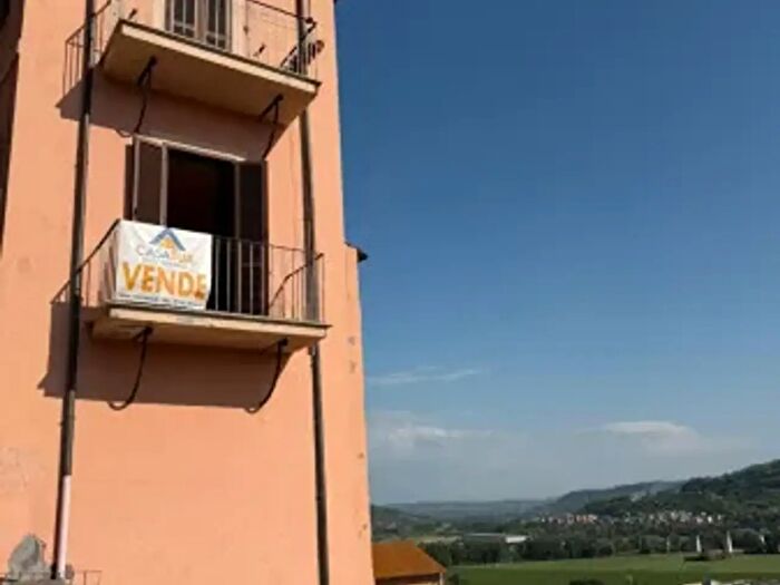 Casa trilocale in vendita in Via Giordano Bruno, Orte