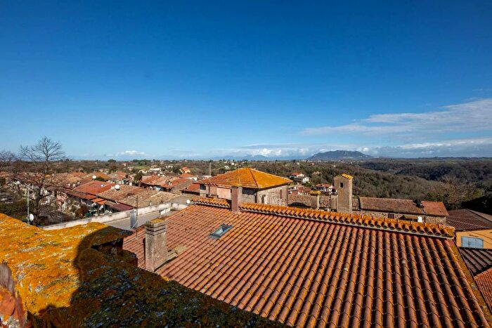 Appartamento trilocale in vendita in Via Milano Mazzano Romano, Mazzano Romano