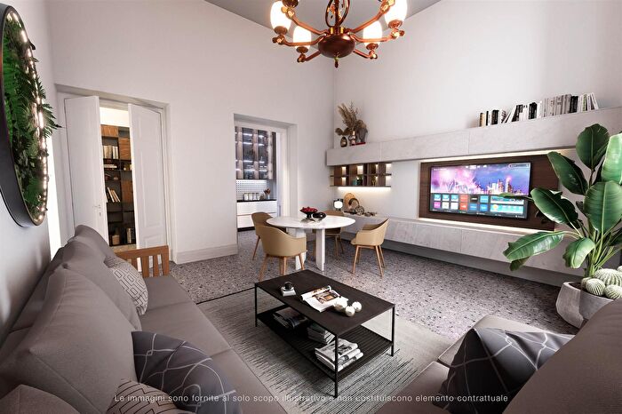 Appartamento con 5 locali in vendita in Firenze