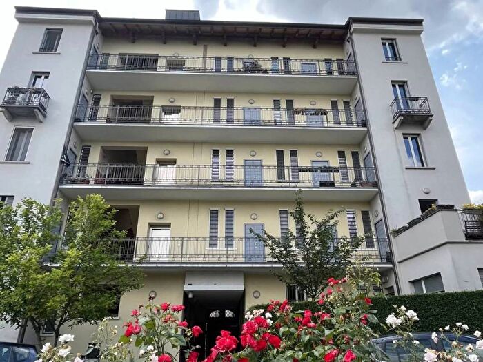 Appartamento bilocale in affitto in Alzaia Naviglio Grande, Piazza Napoli, Milano