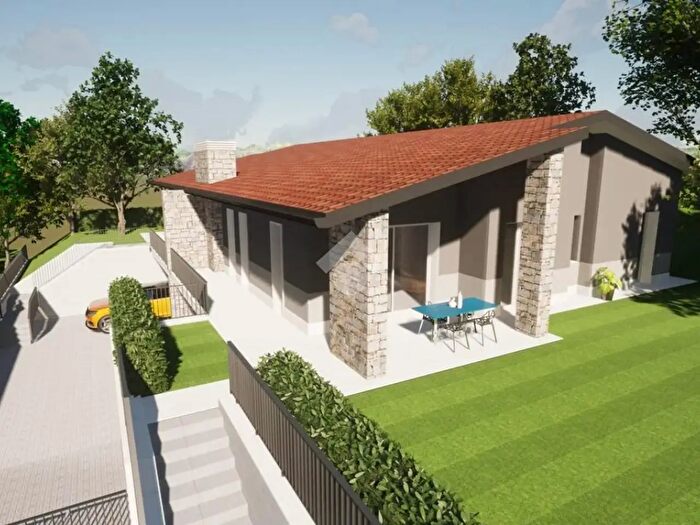 Casa quadrilocale in vendita in Loc Paiarolle, Caprino Veronese