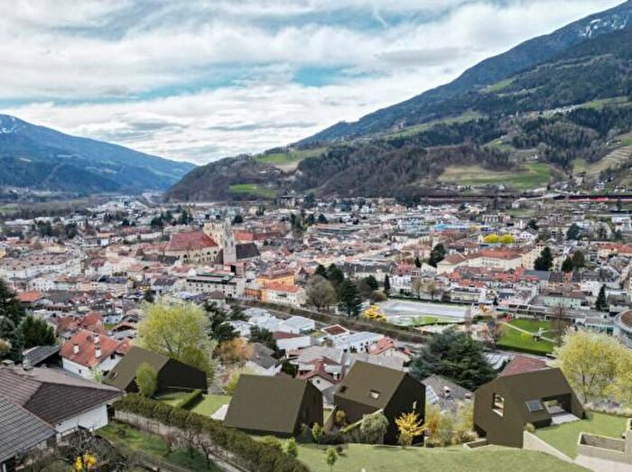 Appartamento quadrilocale in vendita in Via Ortner, Bressanone