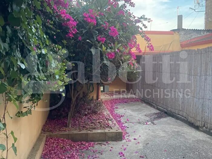 Appartamento bilocale in affitto in Via Rossini, Terralba