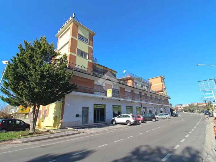 Appartamento quadrilocale in vendita in Via d Alighieri, Mosciano SantAngelo