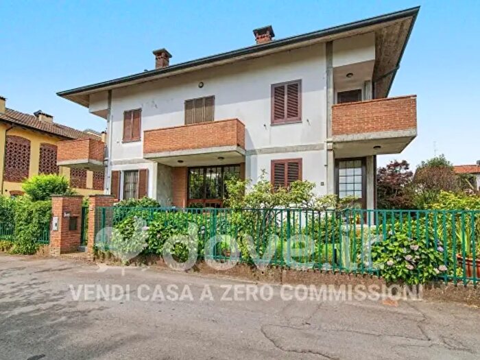 Casa trilocale in vendita in Via della Tovaiera, Lodi