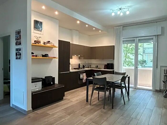 Appartamento con 5 locali in vendita in Via Eugenio Barsanti, Rimini