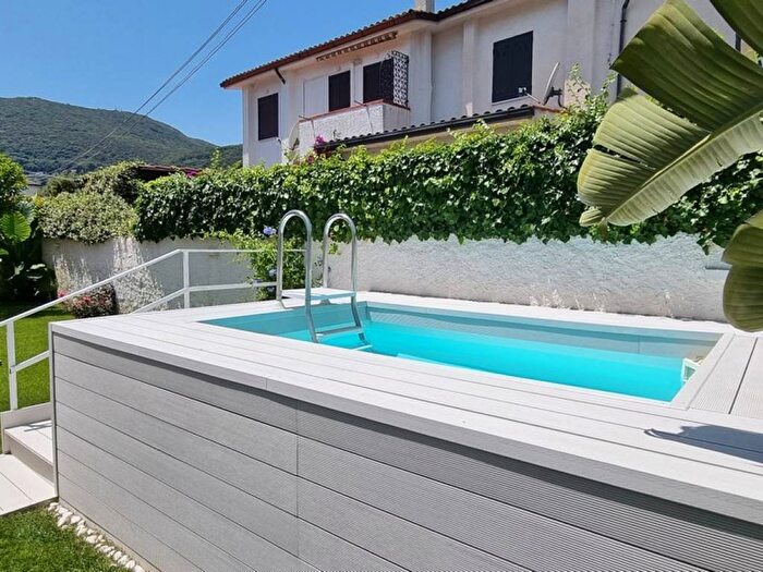 Casa con 5 locali in affitto in Piazza John Fitzgerald Kennedy, Centro, San Felice Circeo