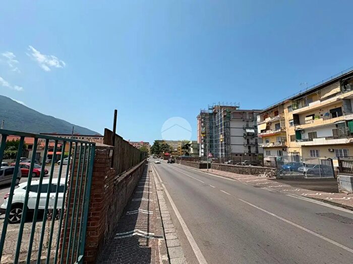 Casa con 5 locali in vendita in Via Giuseppe Cosenza, Castellammare Di Stabia