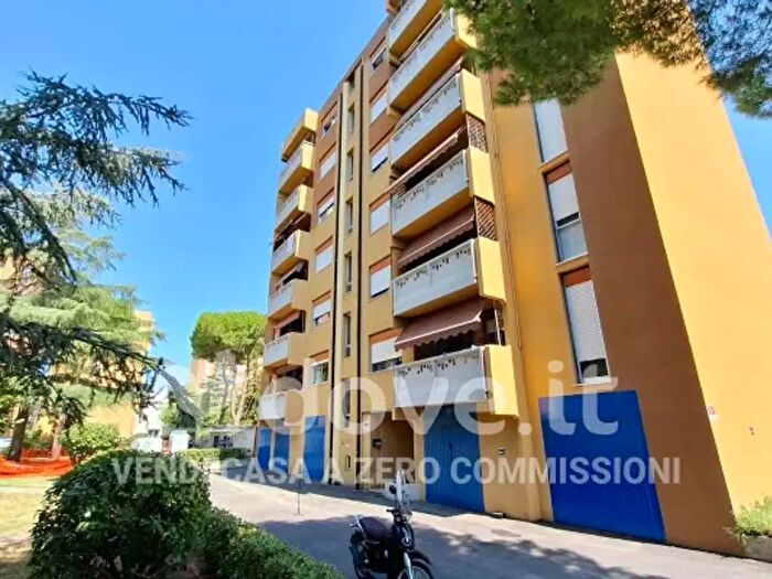 Appartamento quadrilocale in vendita in Via Milazzo, Pesaro
