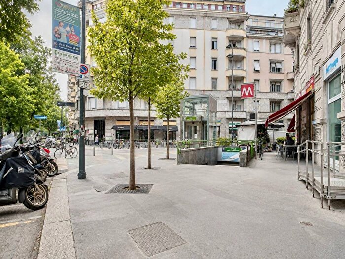 Appartamento con 6 locali in affitto in Via Andrémarie Ampère, Città Studi, Milano