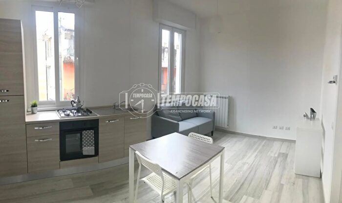 Appartamento bilocale in affitto in Piazzale Lugano, Milano