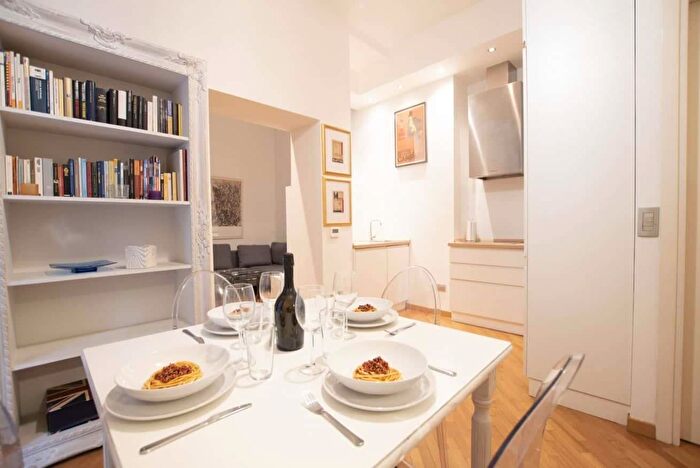 Appartamento monolocale in affitto in Via Crema, Milano