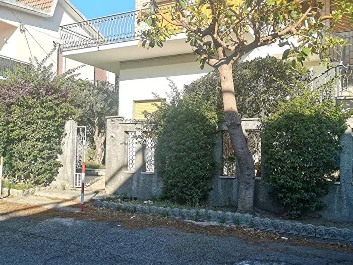 Appartamento quadrilocale in vendita in Pietragrande, Montauro