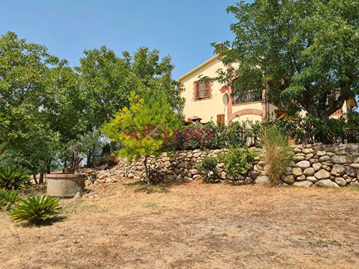 Casa con 13 locali in vendita in Pian del Bichi, Roccastrada