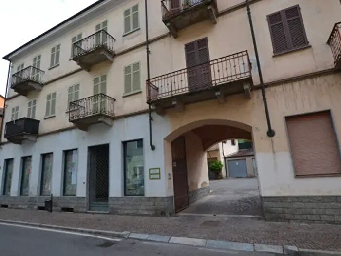 Appartamento con 5 locali in vendita in Via Roma, Brusnengo
