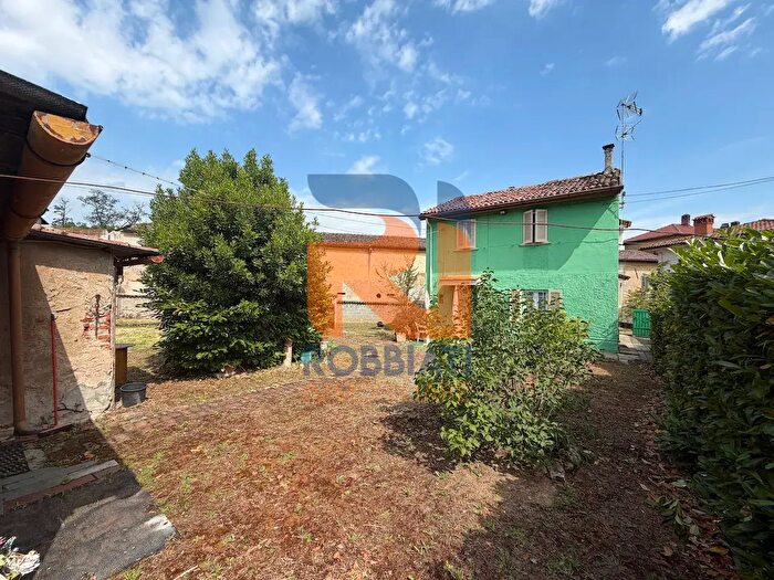 Casa trilocale in vendita in Via Roma, Sommo