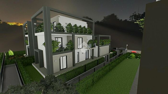 Appartamento trilocale in vendita in Via Ponchielli, SantIlario DEnza