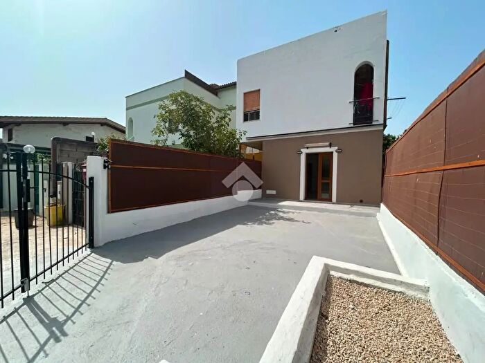 Casa trilocale in vendita in Via Ponentino, Capoterra