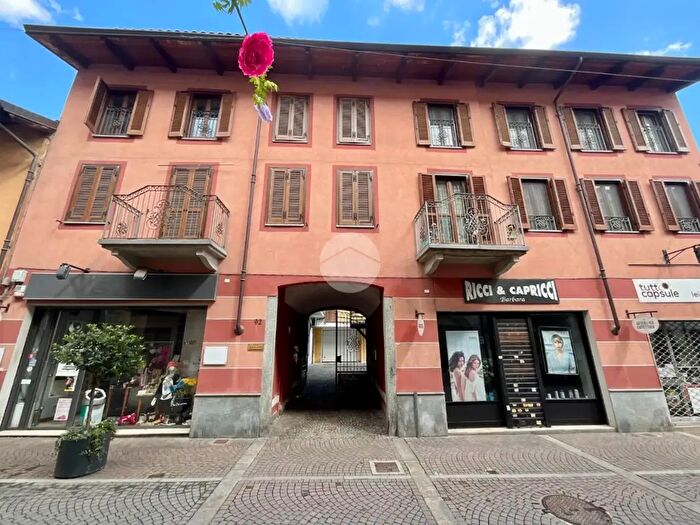 Appartamento trilocale in vendita in Via Carlo Alberto, Leini