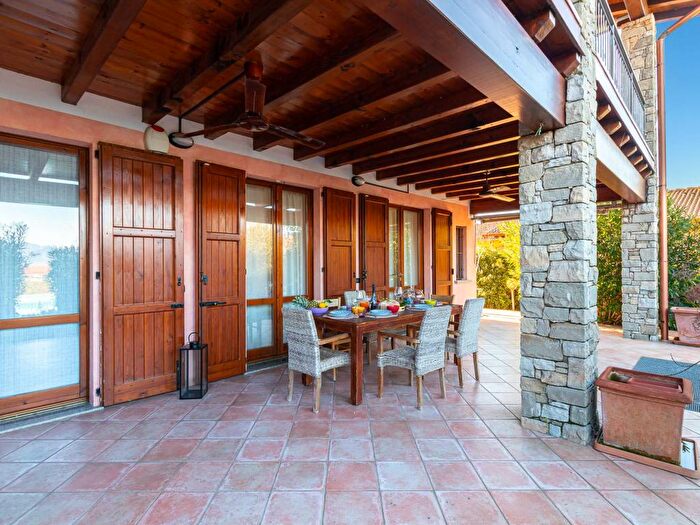 Appartamento trilocale in affitto in Via degli Alpini, Montinelle, Manerba del Garda