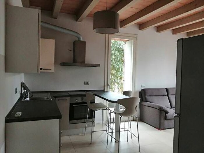 Appartamento bilocale in affitto in Strada Langhirano, Montanara Cinghio, Parma