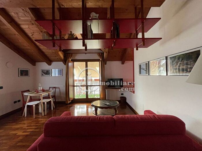 Appartamento bilocale in affitto in Via Caldera, Quinto Romano, Milano