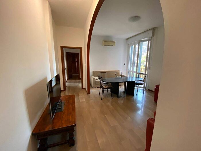 Appartamento quadrilocale in affitto in Via Caduti della Via Fani, San Donato, Bologna