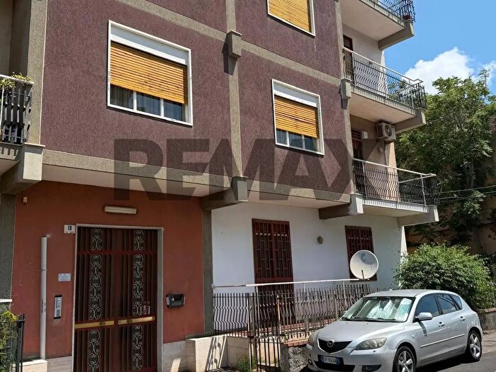 Appartamento trilocale in vendita in Via Belsito, Misterbianco