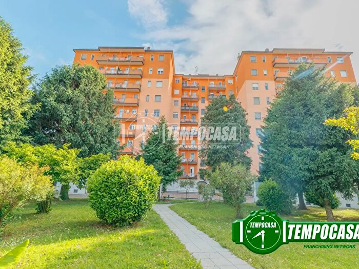 Appartamento bilocale in vendita in Via Colombo, Casarile
