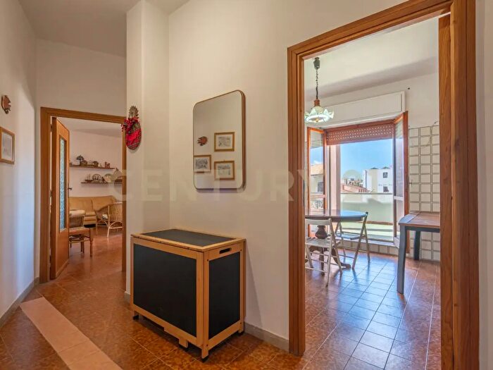 Appartamento con 6 locali in vendita in Via Salvatore Diez a, Alghero