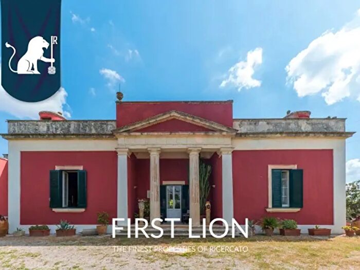 Casa con 6 locali in vendita in Strada Esterna San Pietro in Lama, Lecce