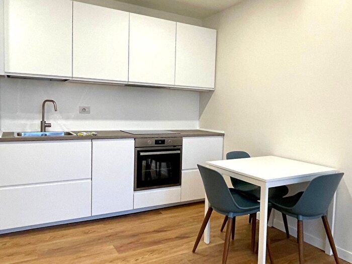 Appartamento bilocale in affitto in Via Angelo Brofferio, Bovisa, Milano