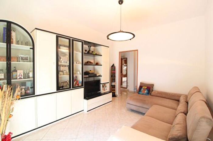 Appartamento trilocale in vendita in Viale Lombardia, Cologno Monzese