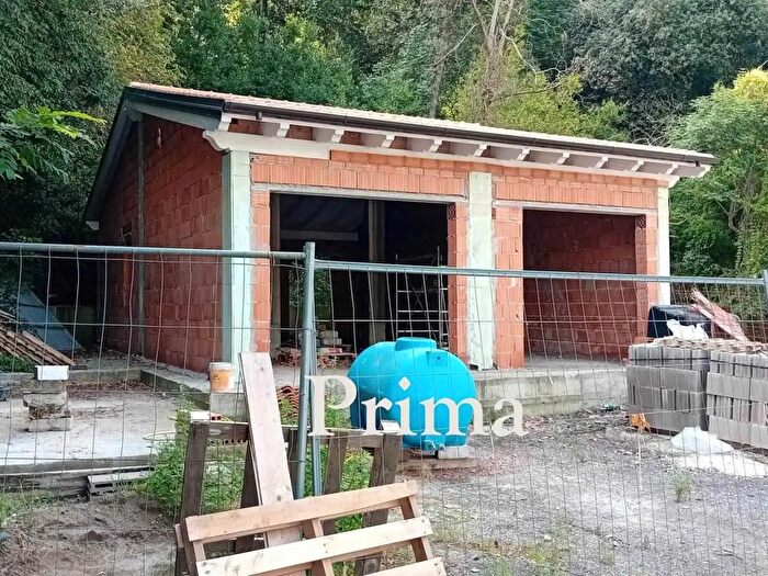 Casa trilocale in vendita in Viale Reginaldo Belloni, Anguillara Sabazia