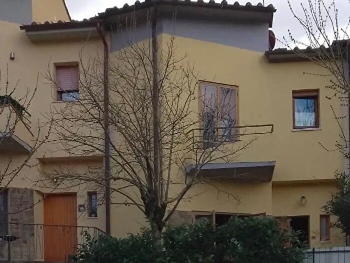 Appartamento con 5 locali in vendita in San Gimignano