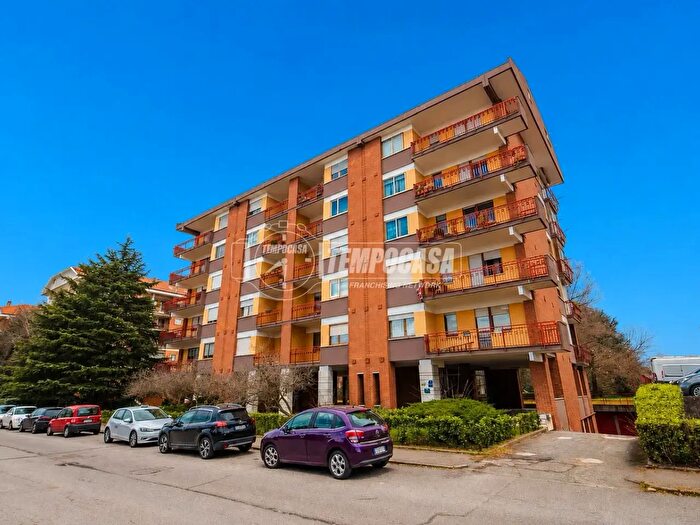 Appartamento quadrilocale in vendita in Via Lanzo, Alpignano