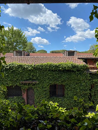 Appartamento trilocale in vendita in Viale Tor di Quinto, Roma