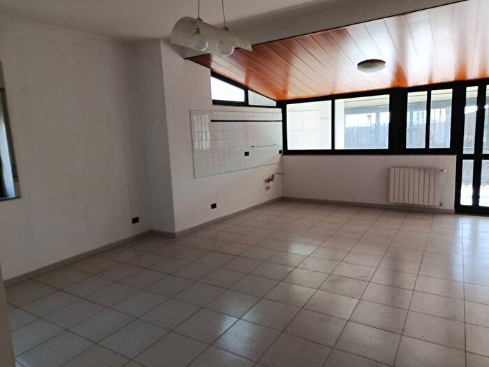 Appartamento trilocale in affitto in Centro, Misterbianco