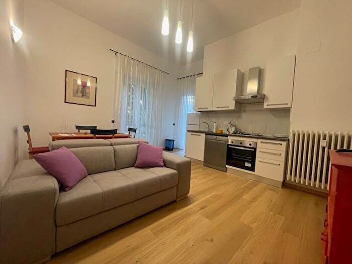 Appartamento trilocale in affitto in Via Vittorio Locchi, Careggi Rifredi Dalmazia, Firenze
