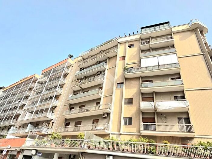 Appartamento trilocale in vendita in Via San Lorenzo, Bari