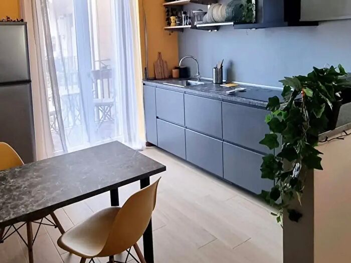 Appartamento trilocale in affitto in Pisa