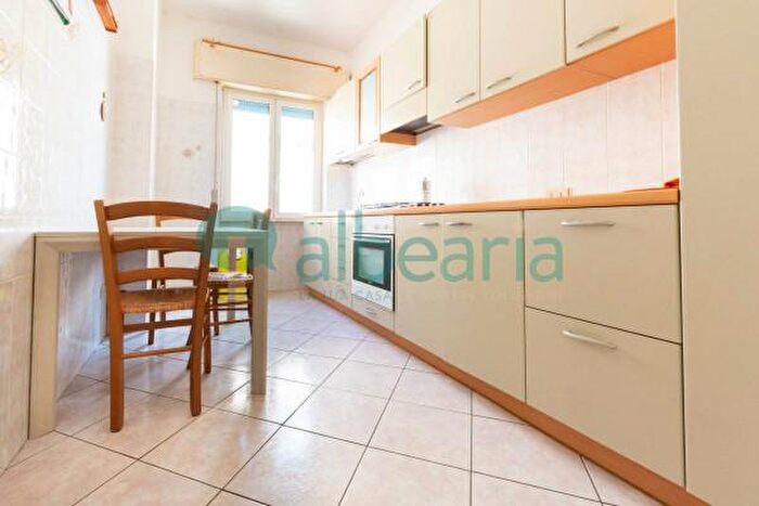 Appartamento con 5 locali in vendita in Follonica